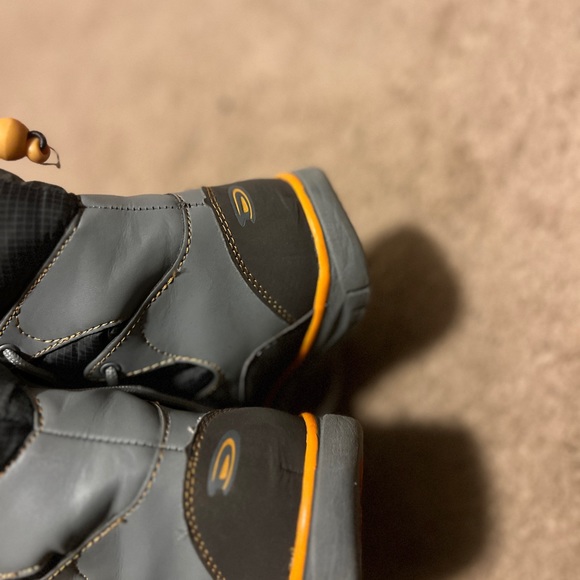 - Dr. Scholls Lace Up Alpine Winter Boots, color: Gray & Orange, Womens 7 … - Picture 4 of 14